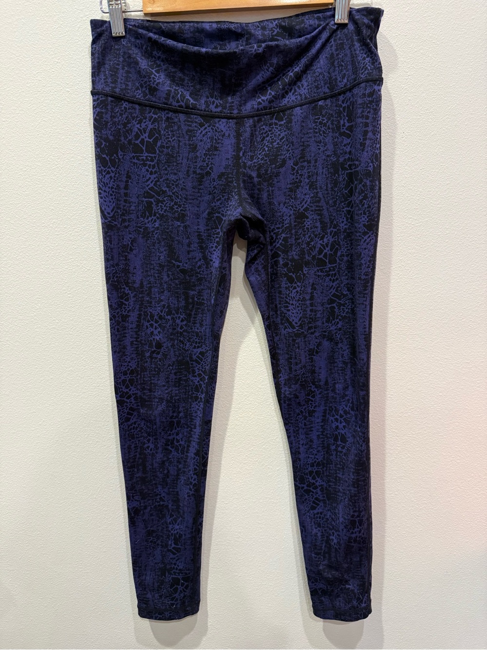 Kirkland Signature Navy Crackle Pattern Kids Leggings